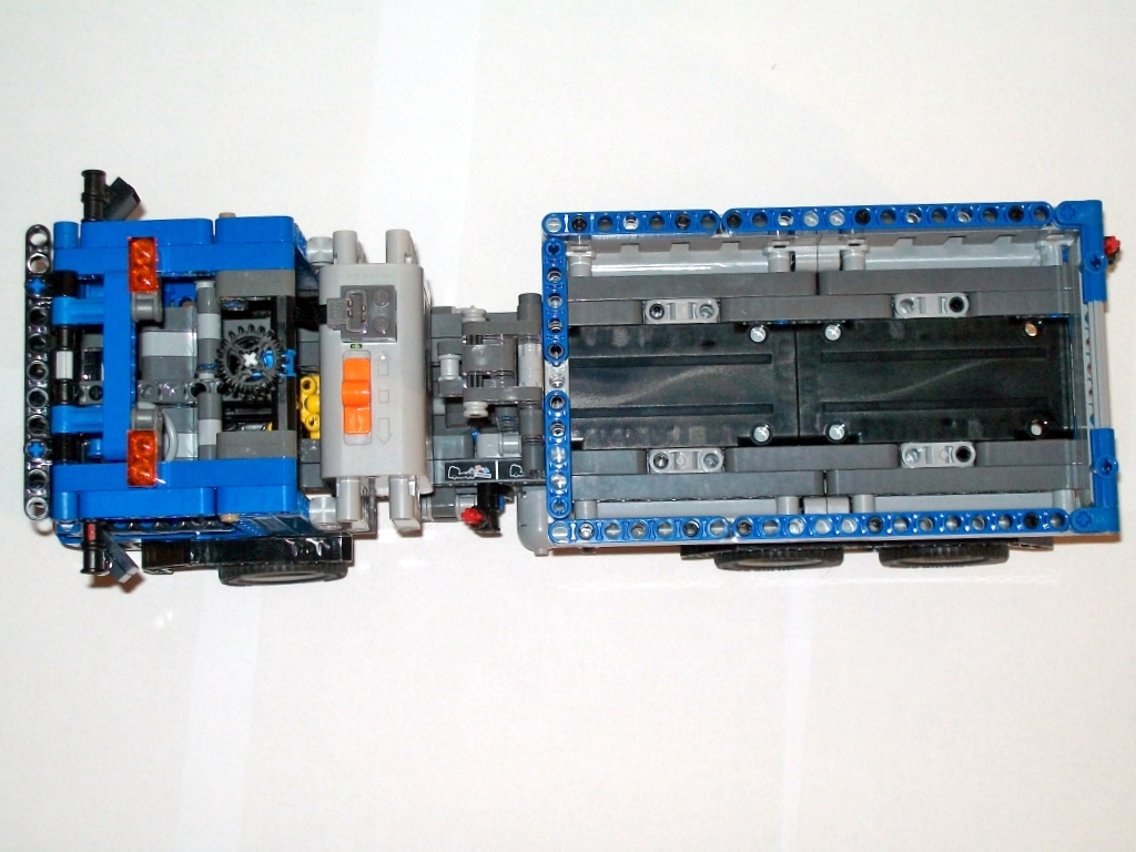 container_truck_-_014.jpg