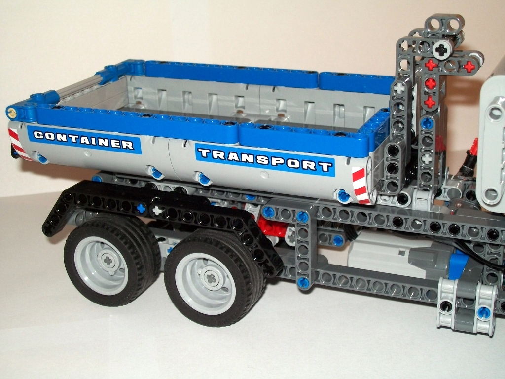 container_truck_-_019.jpg
