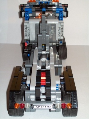 container_truck_-_030.jpg