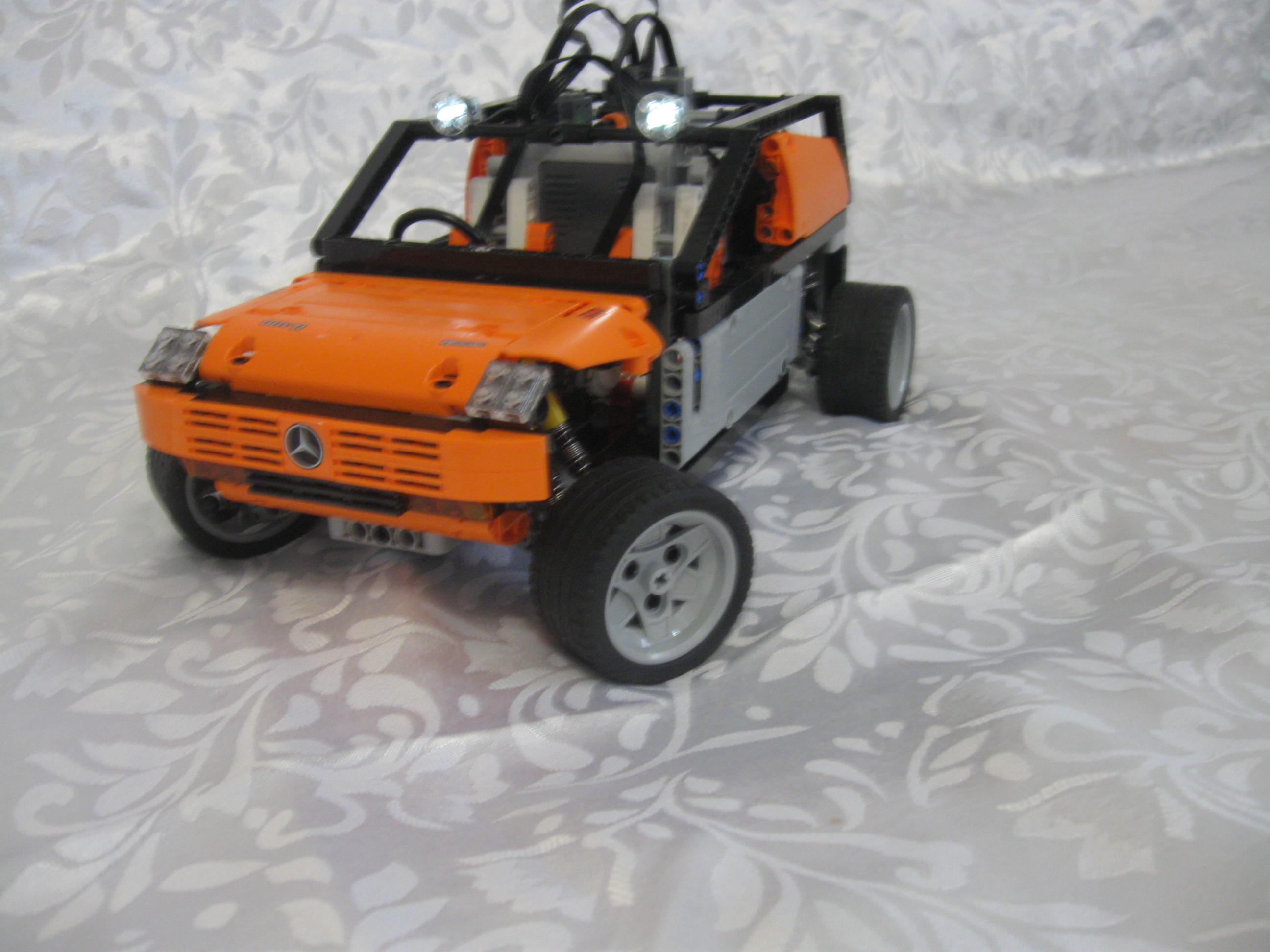 lego_car_2012_010.jpg