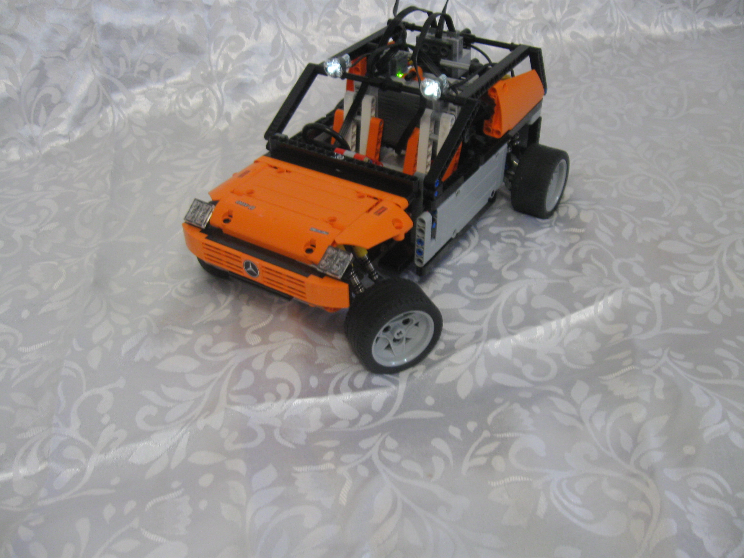 lego_car_2012_011.jpg