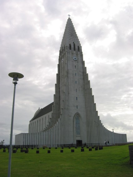 04_037_hallgrimskirkja.jpg