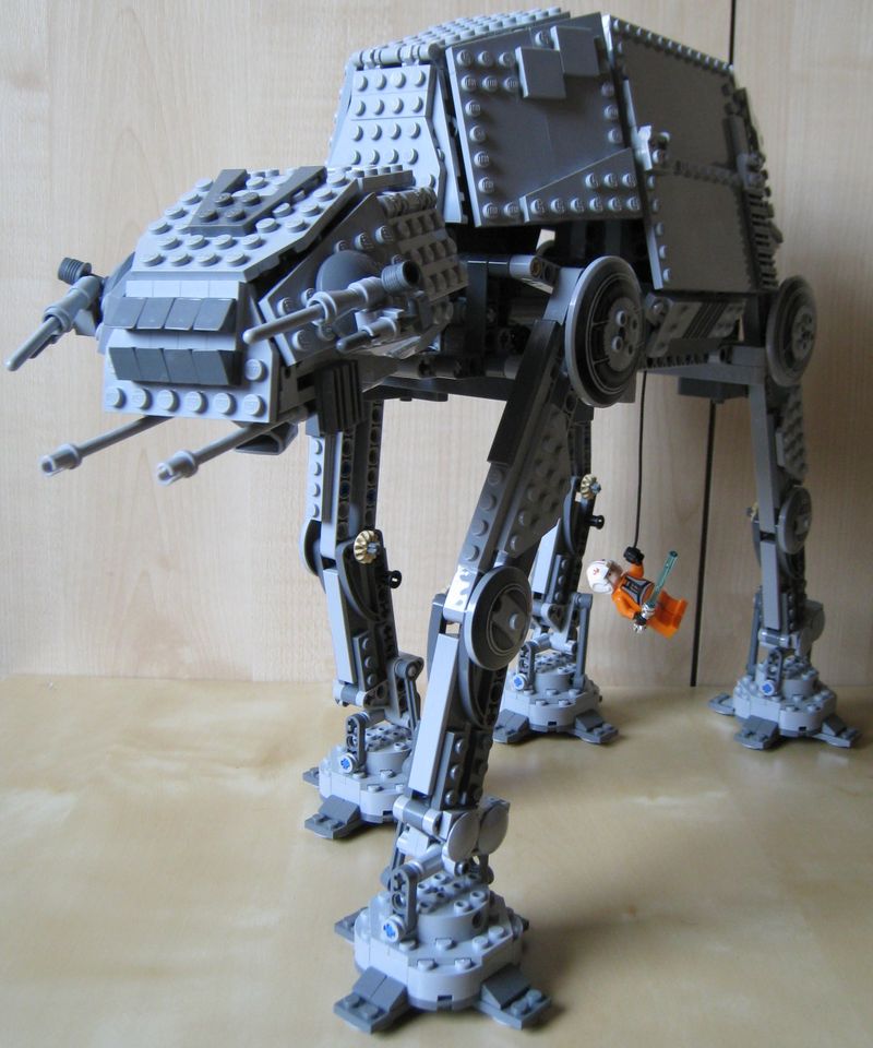 10178__motorized_walking_at-at.jpg