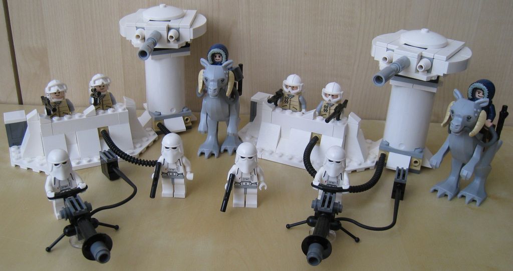 7749__echo_base.jpg