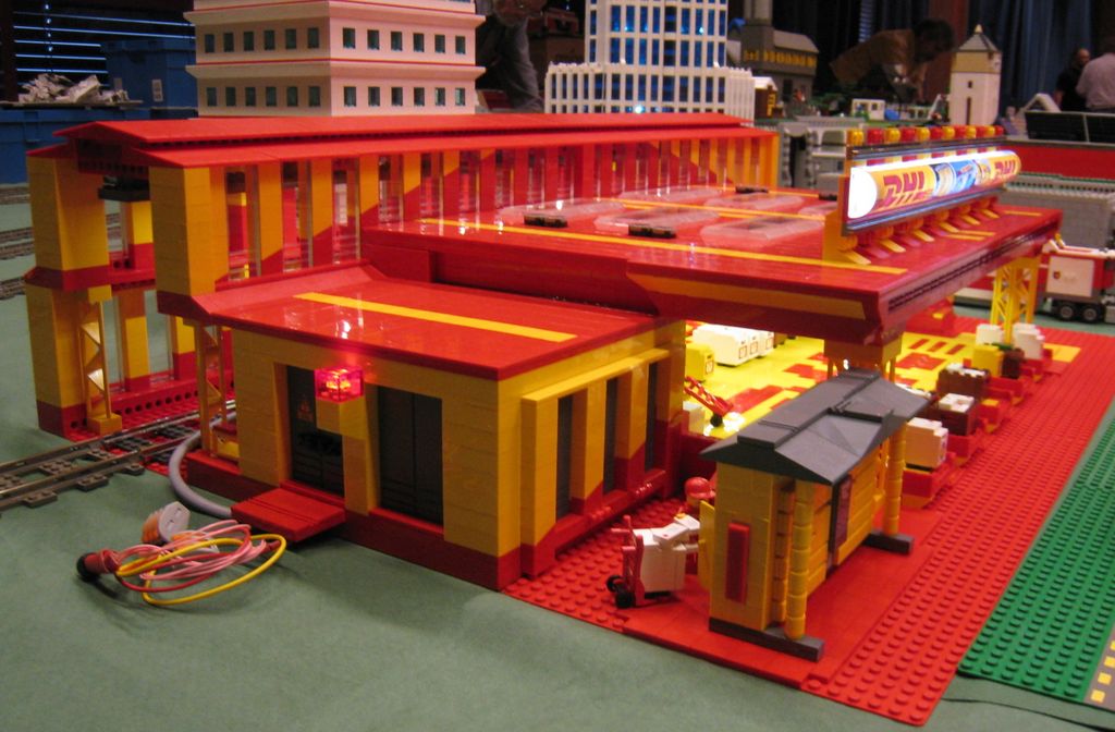 dhl_04.jpg