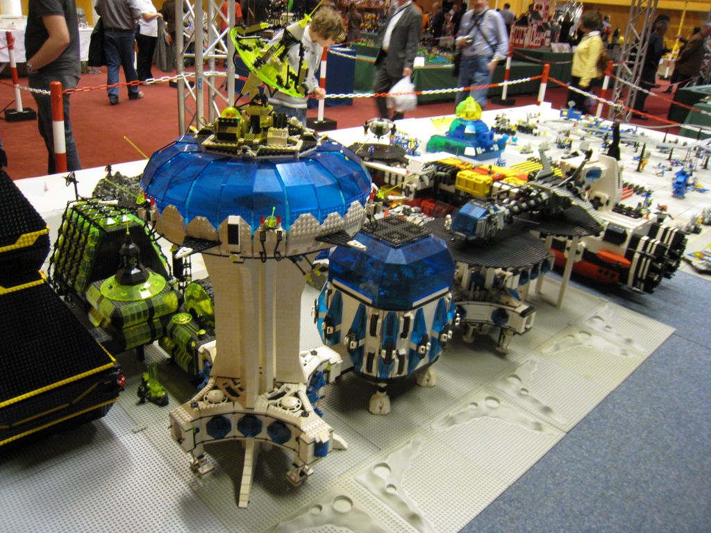 space_09.jpg