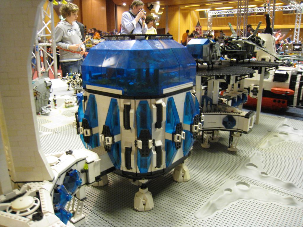 space_10.jpg