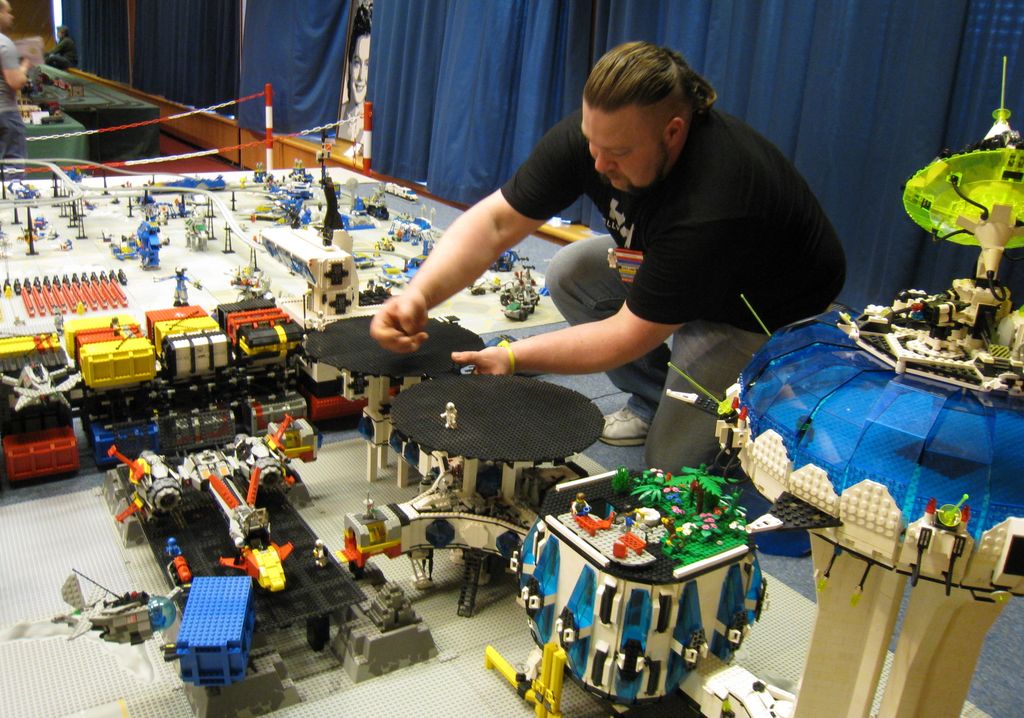 space_16.jpg