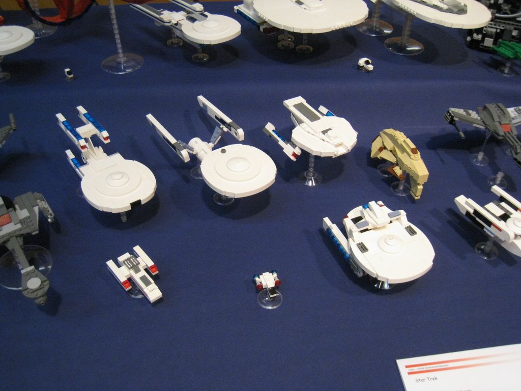 star_trek_mini_02.jpg