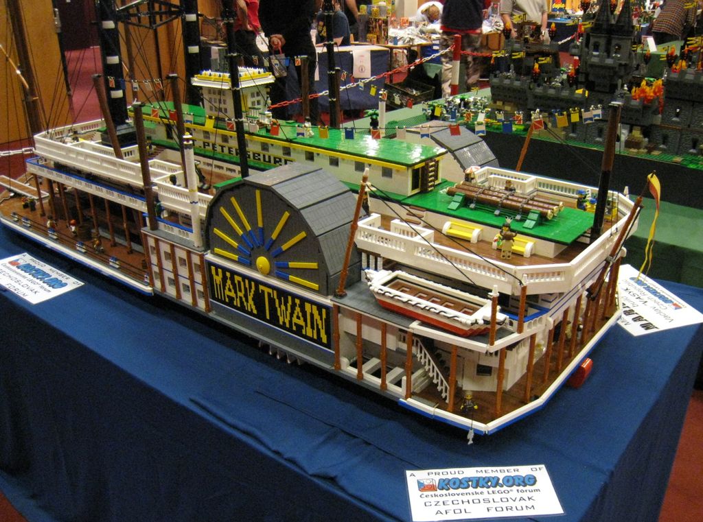 steamboat_mark_twain_03.jpg