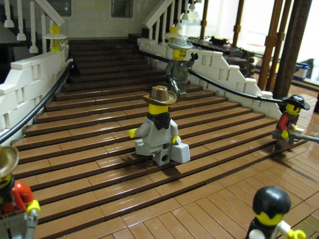 mt_crew_06.jpg
