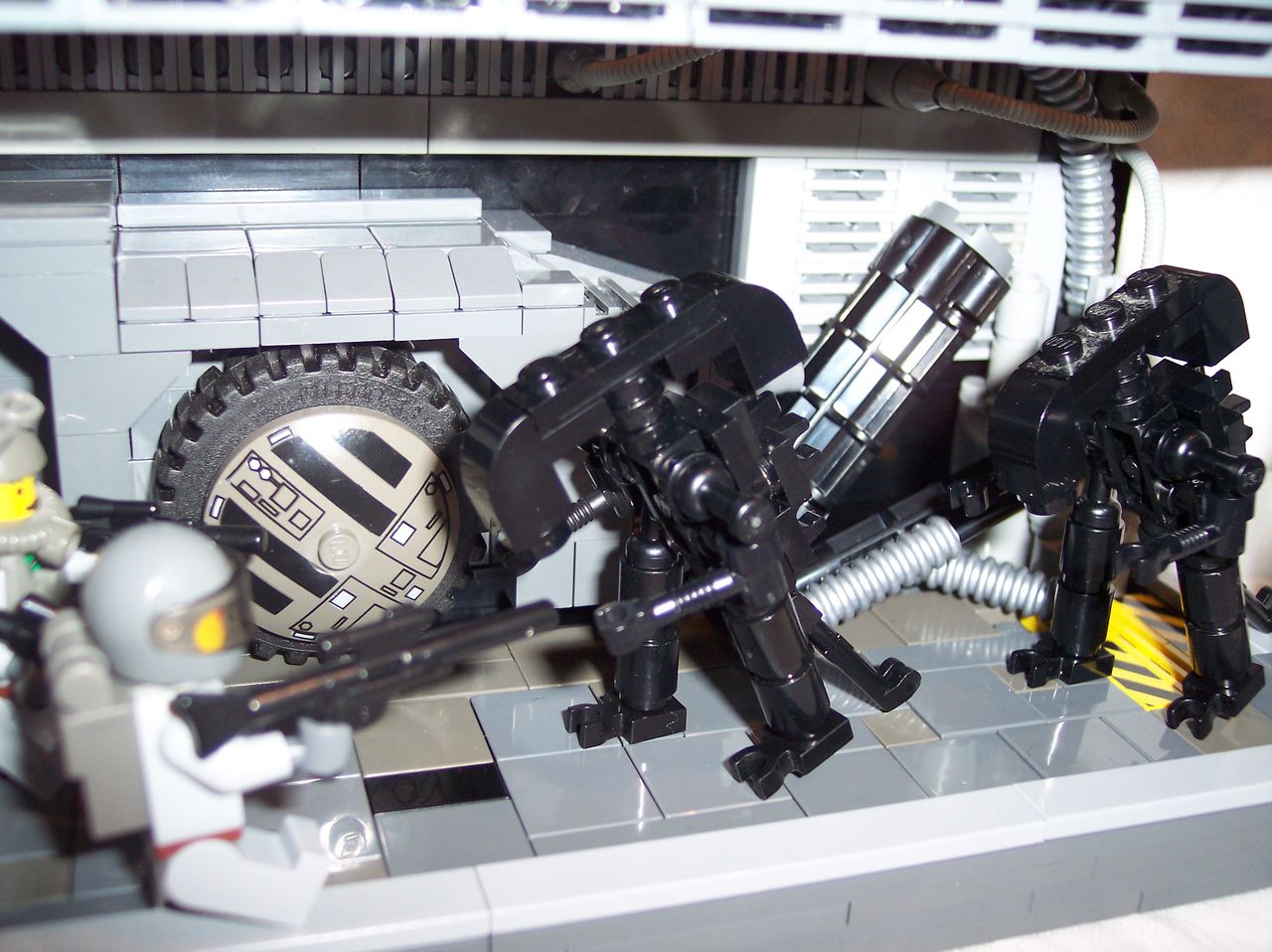 aliens_02.jpg