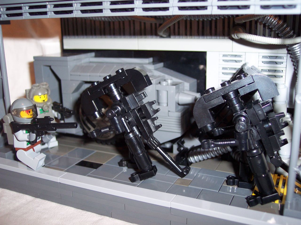 aliens_03.jpg