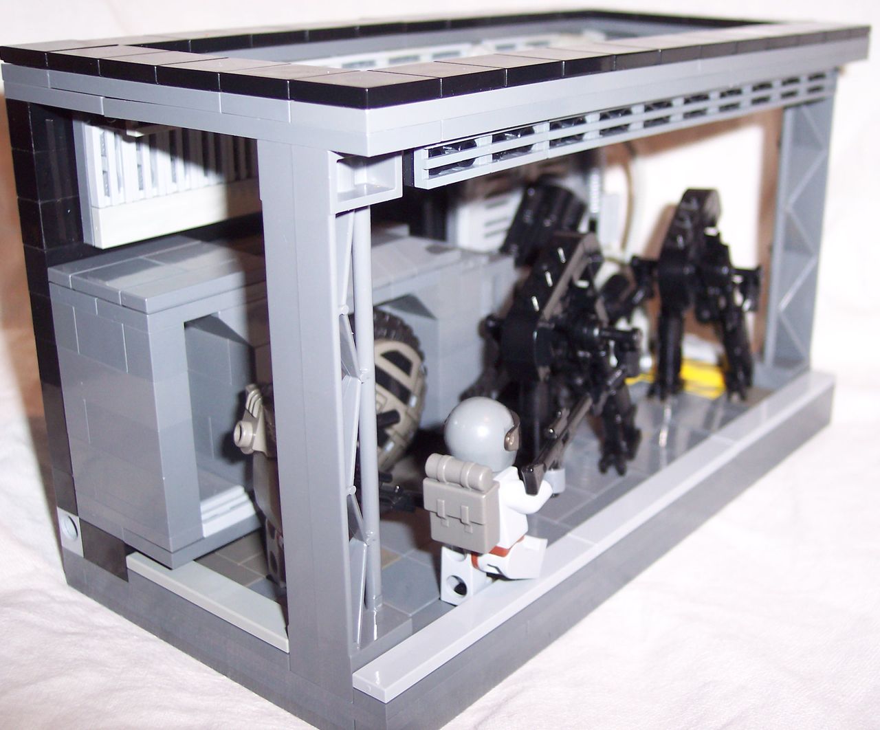 aliens_04.jpg