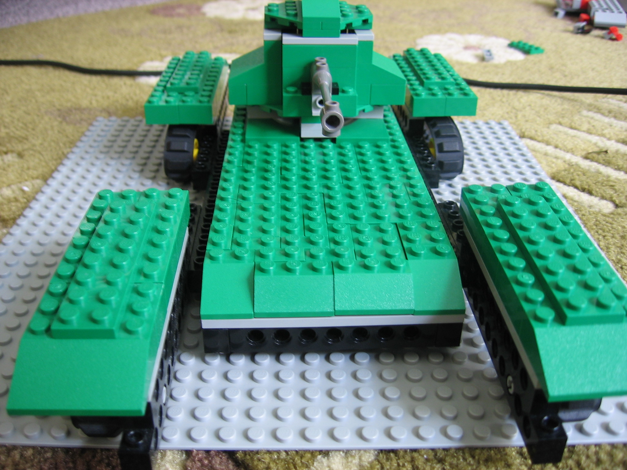 001_scorpion_tank.jpg