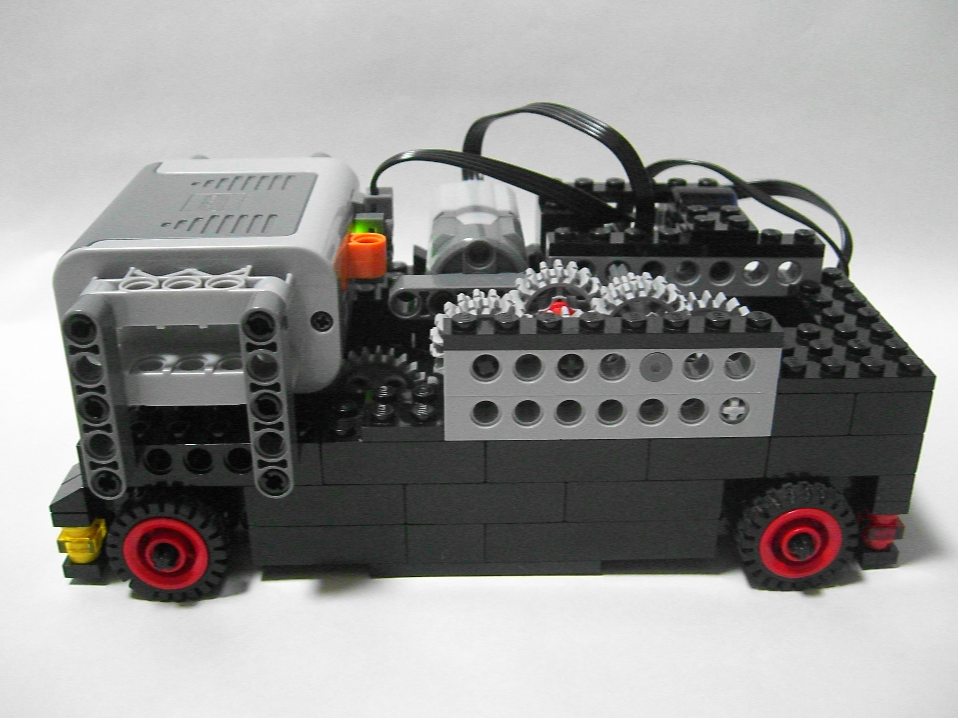 lc-210_07.jpg