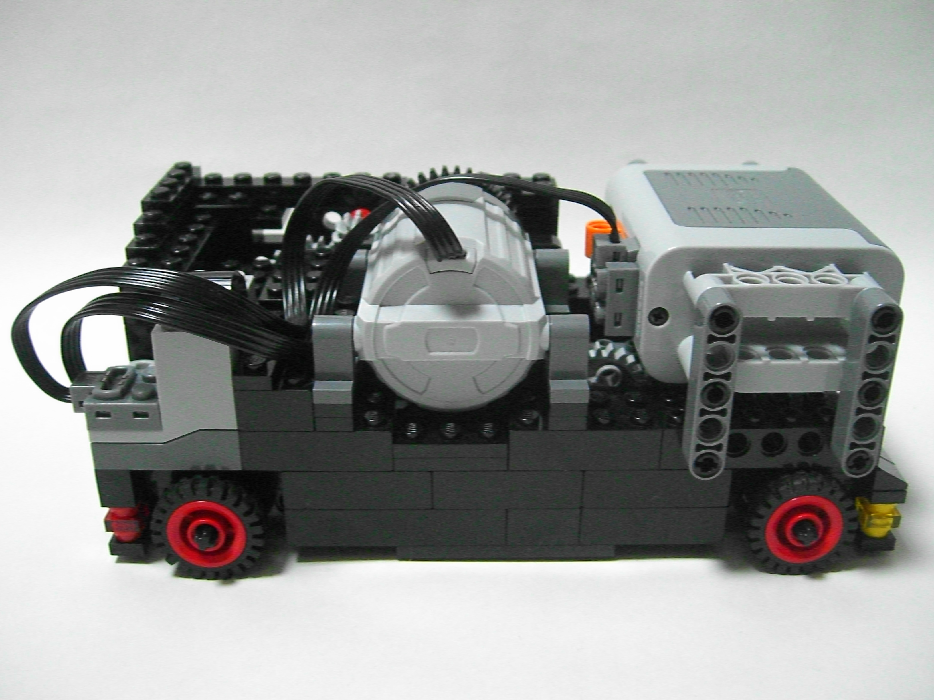 lc-211_08.jpg