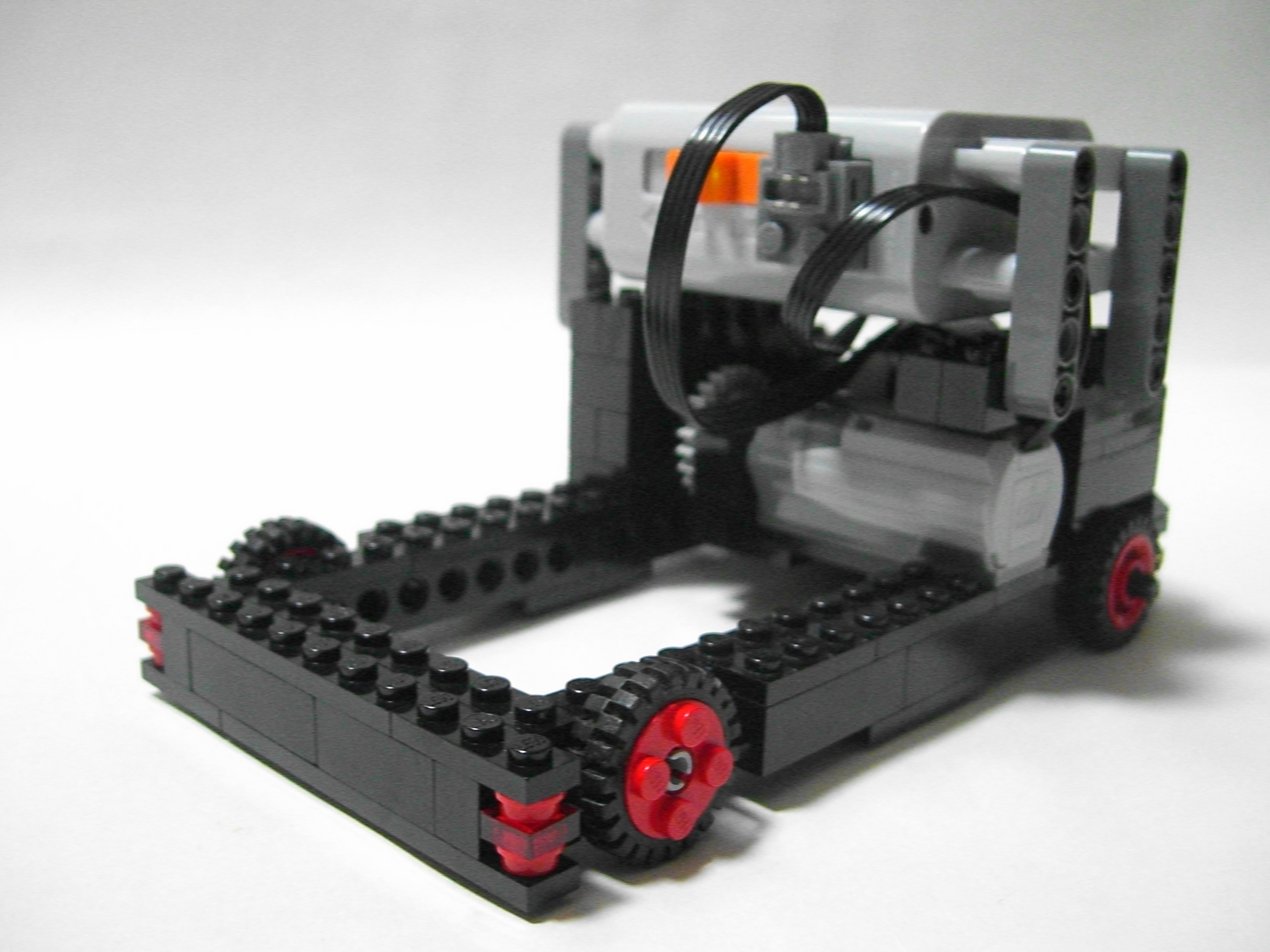 lc-220_02.jpg