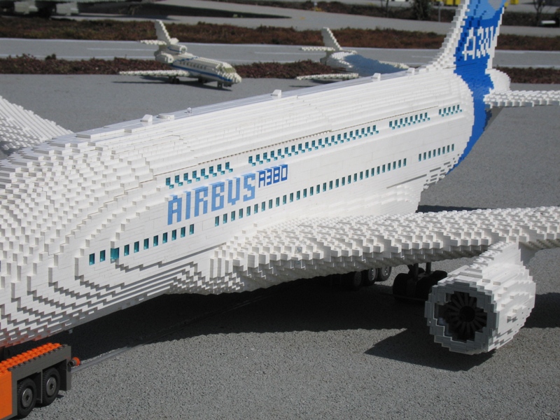 04_airbus_a_380.jpg