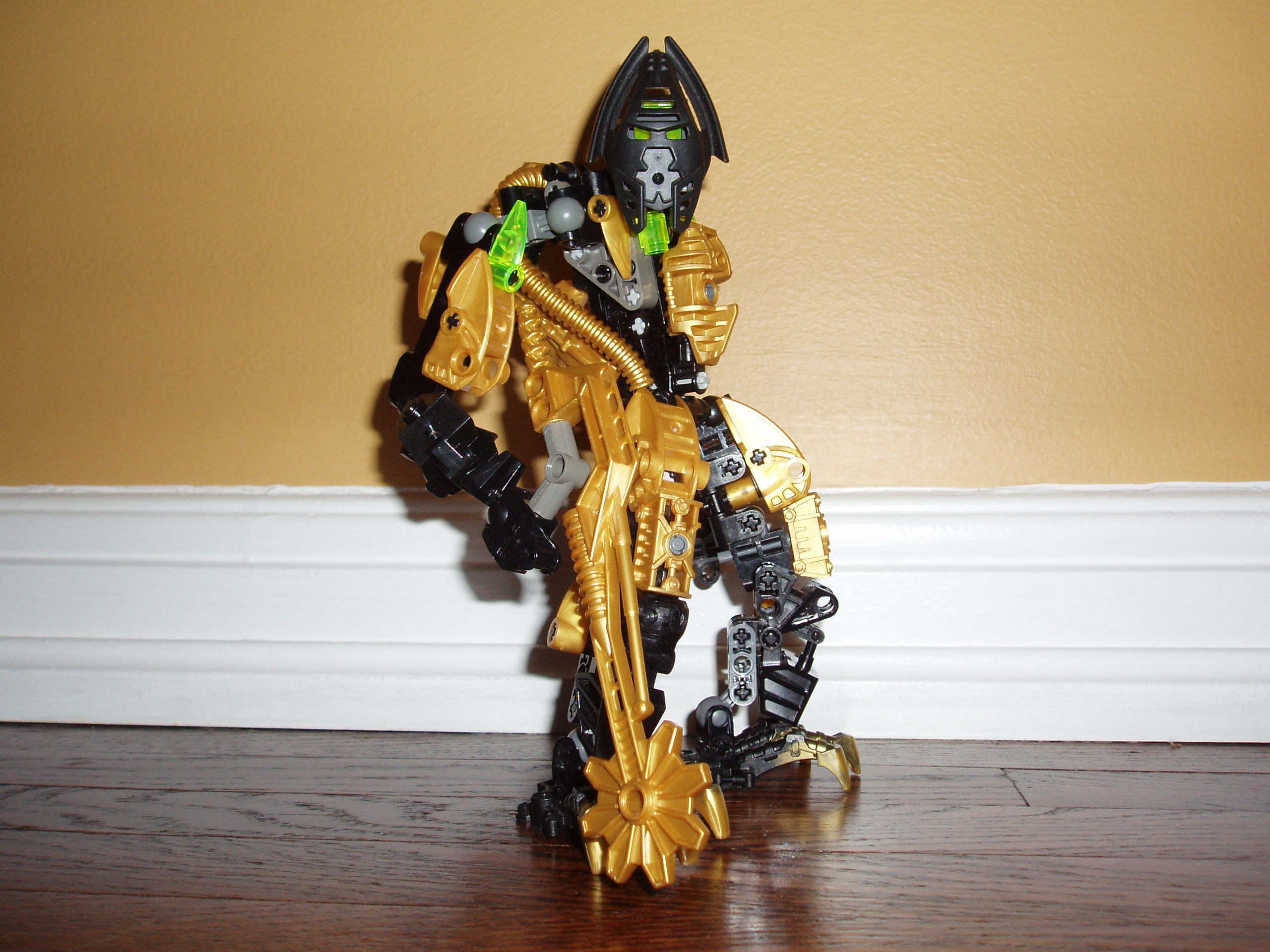 makuta1.jpg