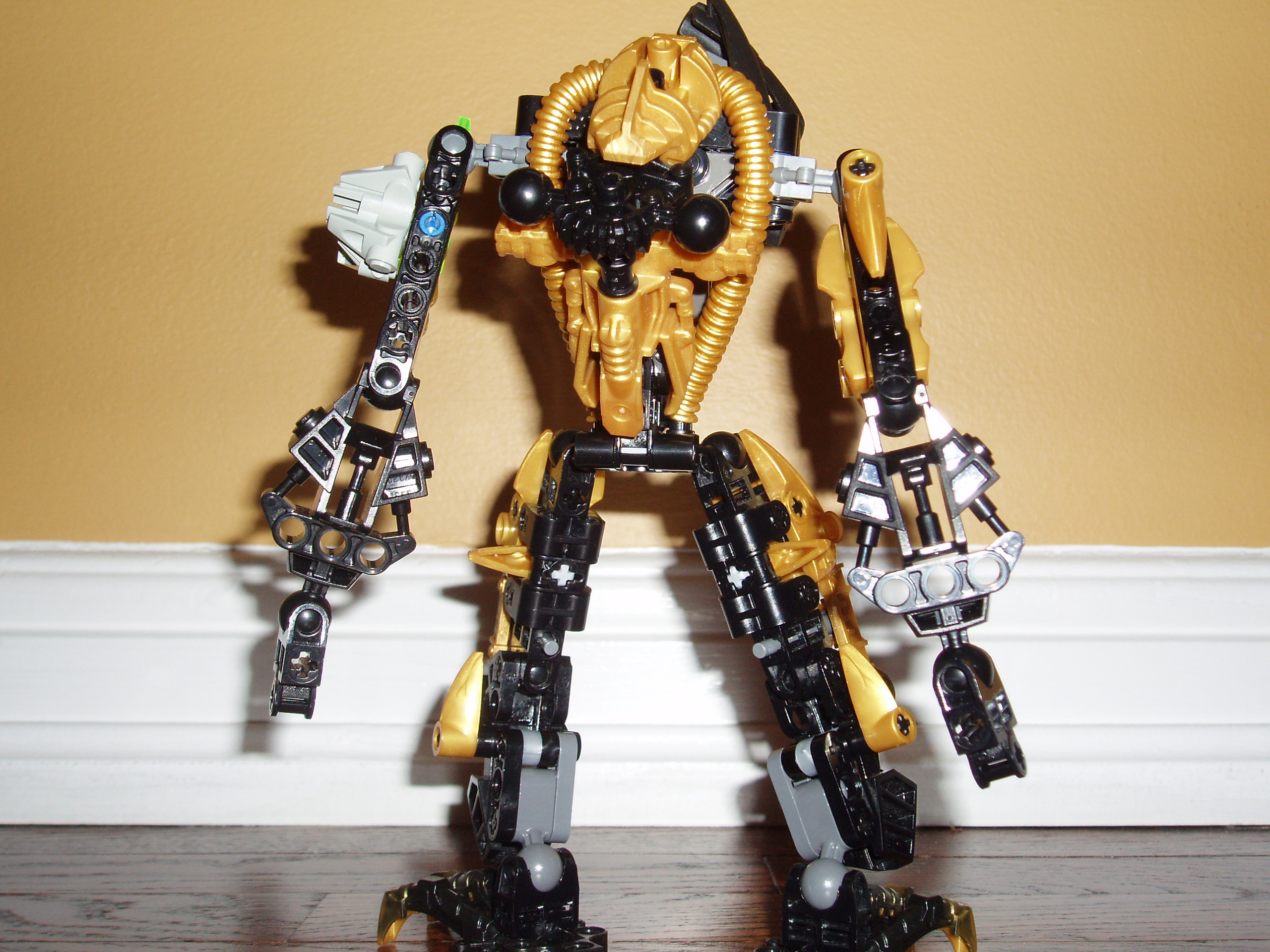 makuta3.jpg