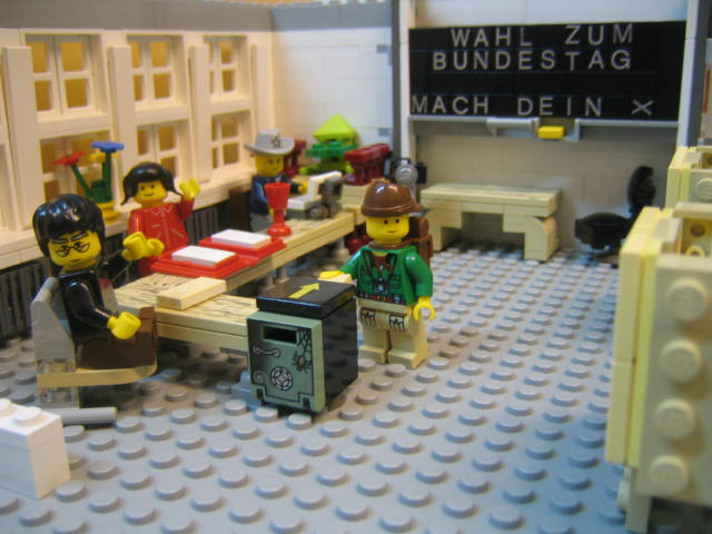 election_for_the_german_bundestag_2005.jpg