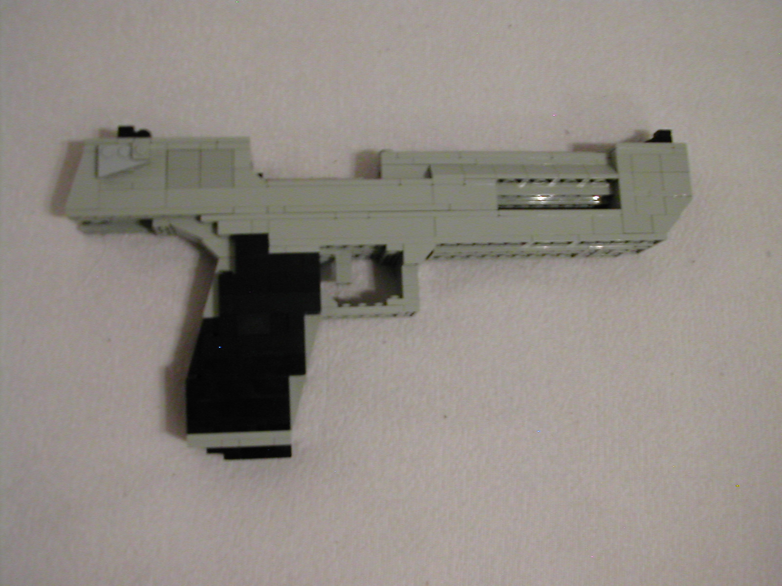 desert_eagle_3.jpg