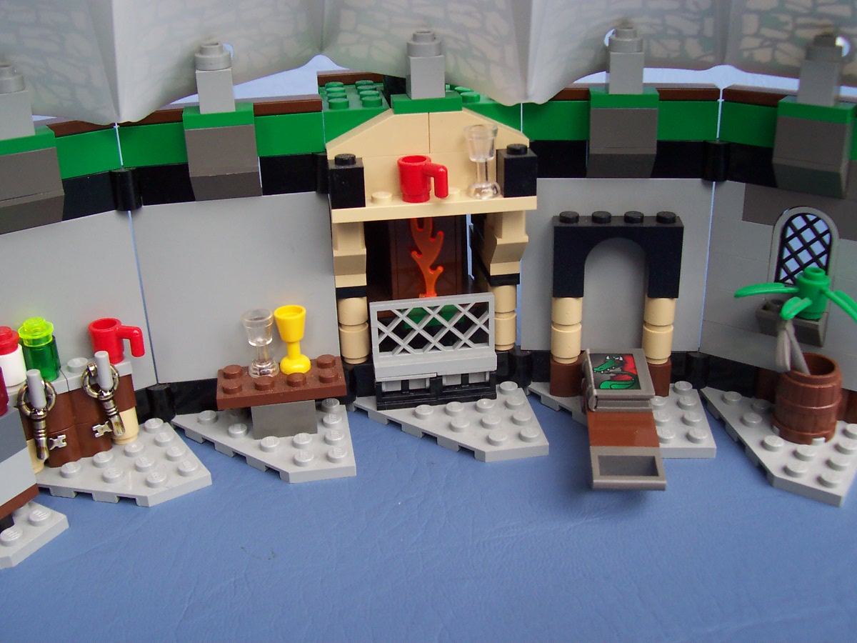 tall-castle-harry-potter-moc_003.jpg