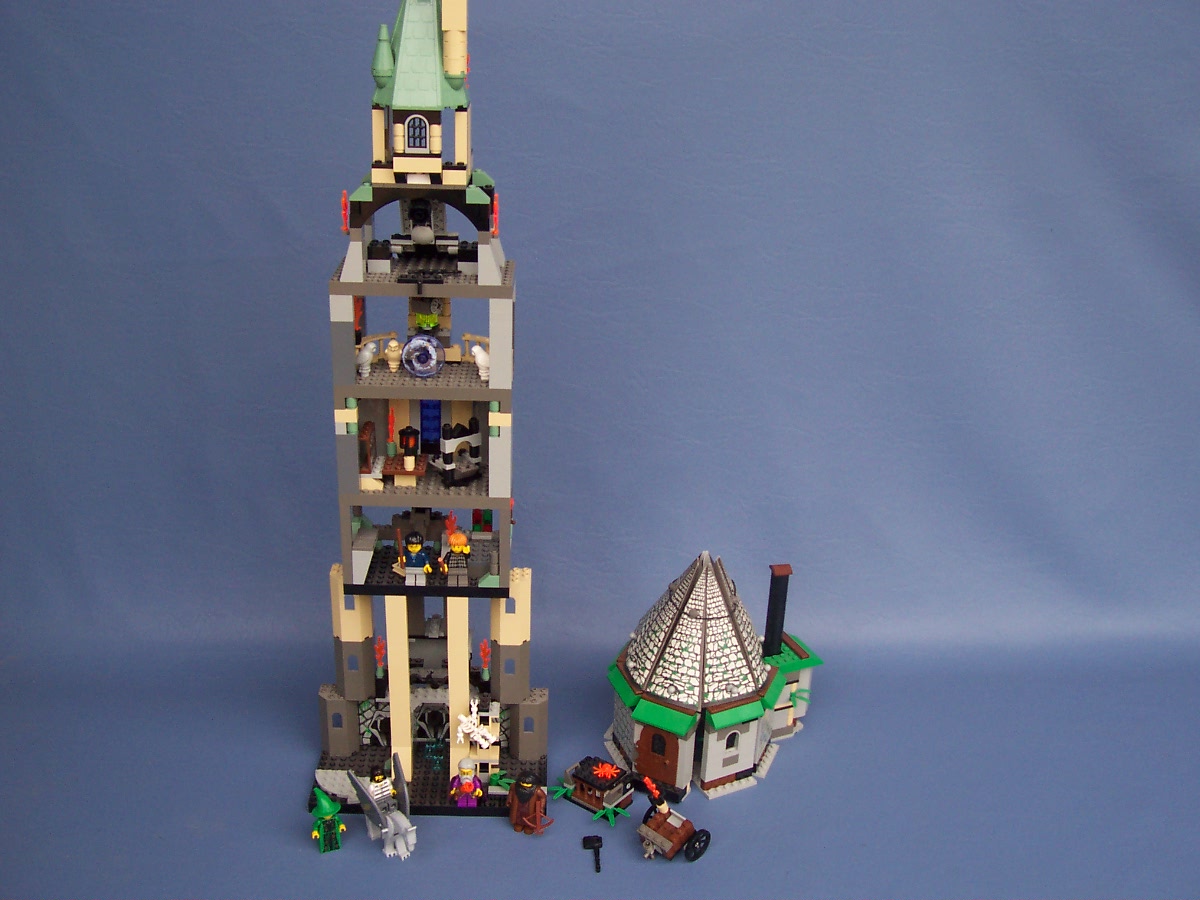 tall-castle-harry-potter-moc_005.jpg
