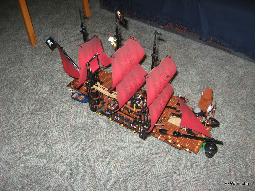 pirate_carrier02.jpg