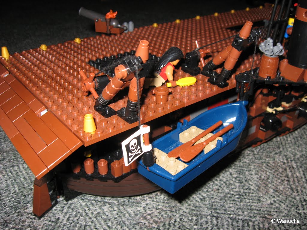 pirate_carrier13.jpg
