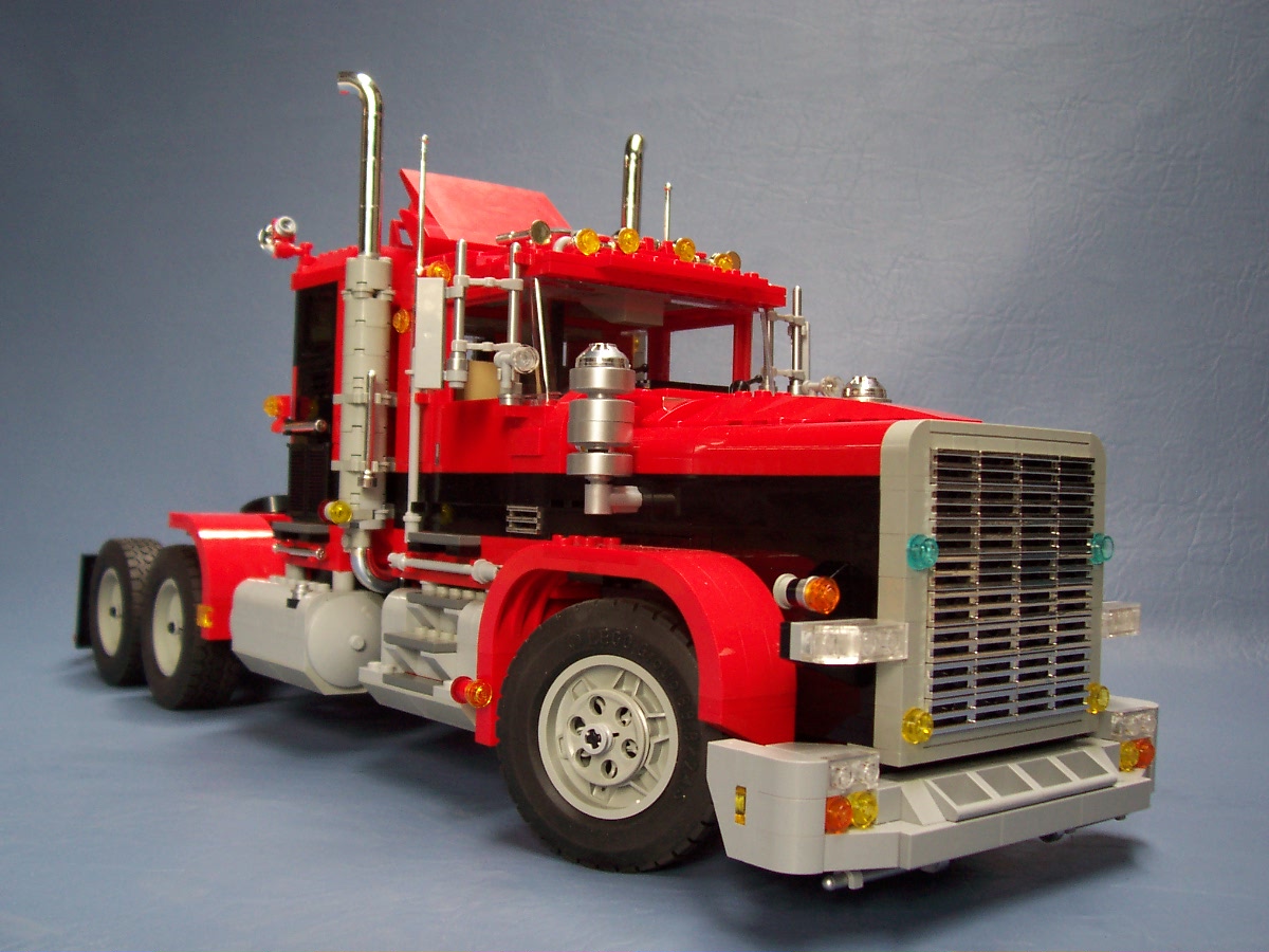 007-000_truck_red_black_clone_007.jpg