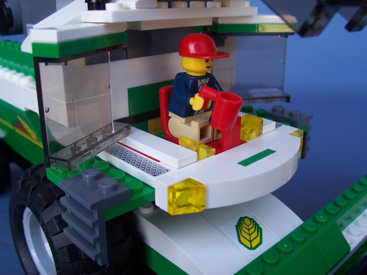 harvester_004.jpg