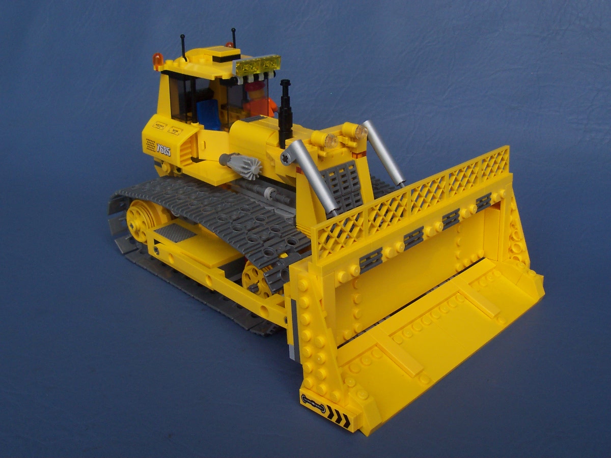 city_bulldozer_010.jpg