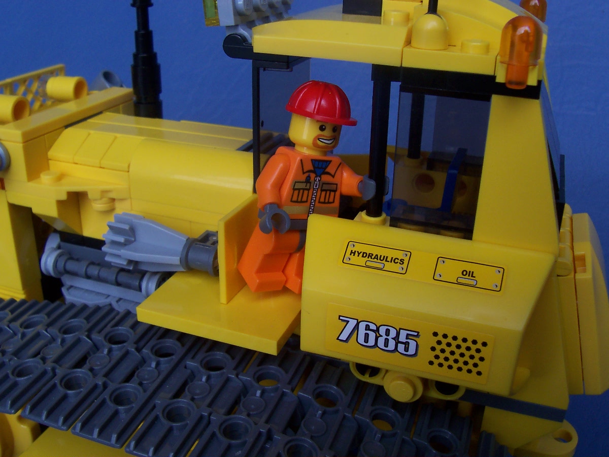 city_bulldozer_015.jpg