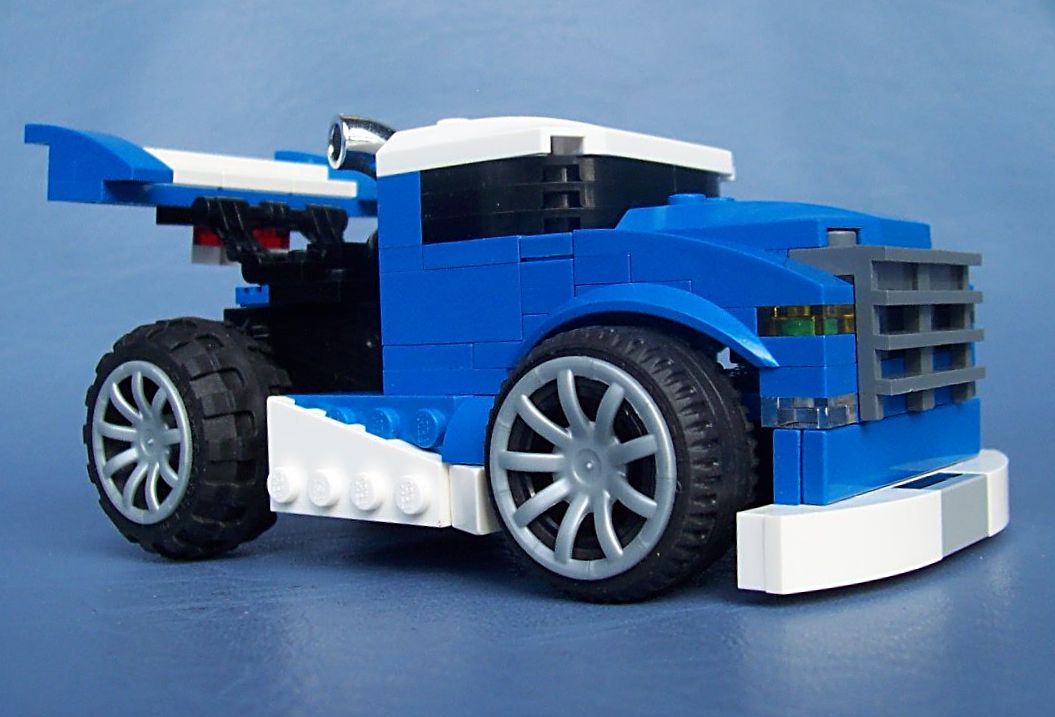 blue-sprinter-race-rig_000.jpg