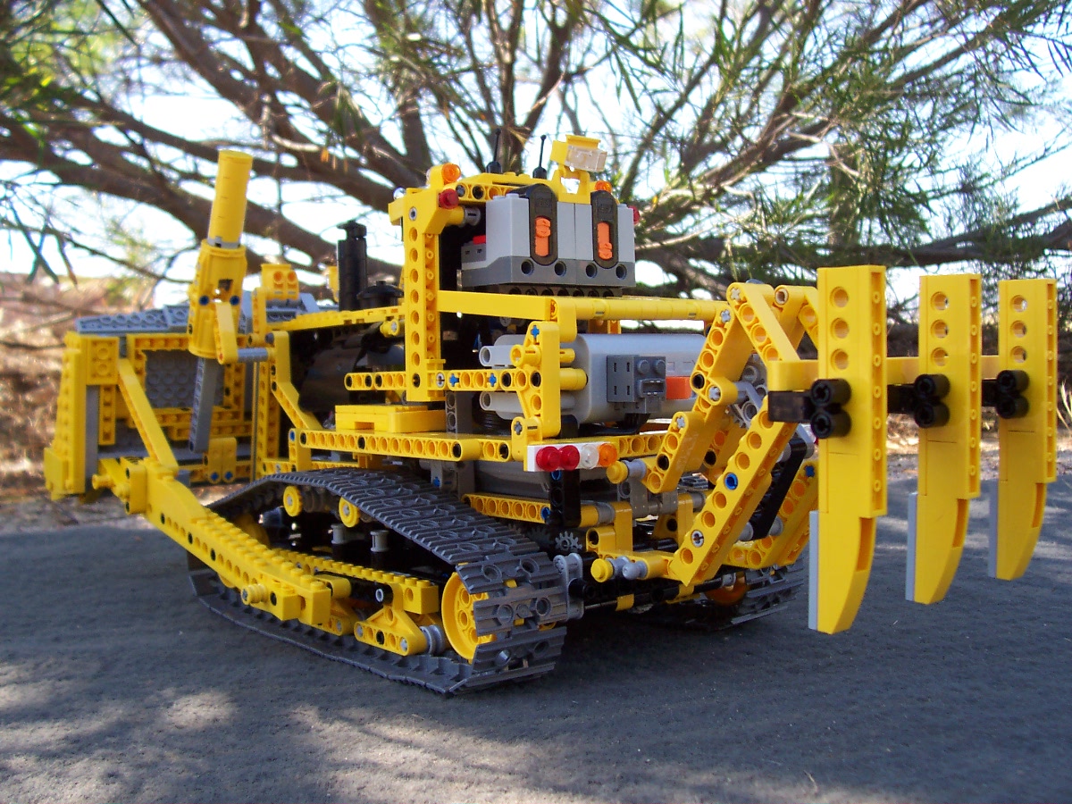 bull-_dozer-8275-rc_002.jpg