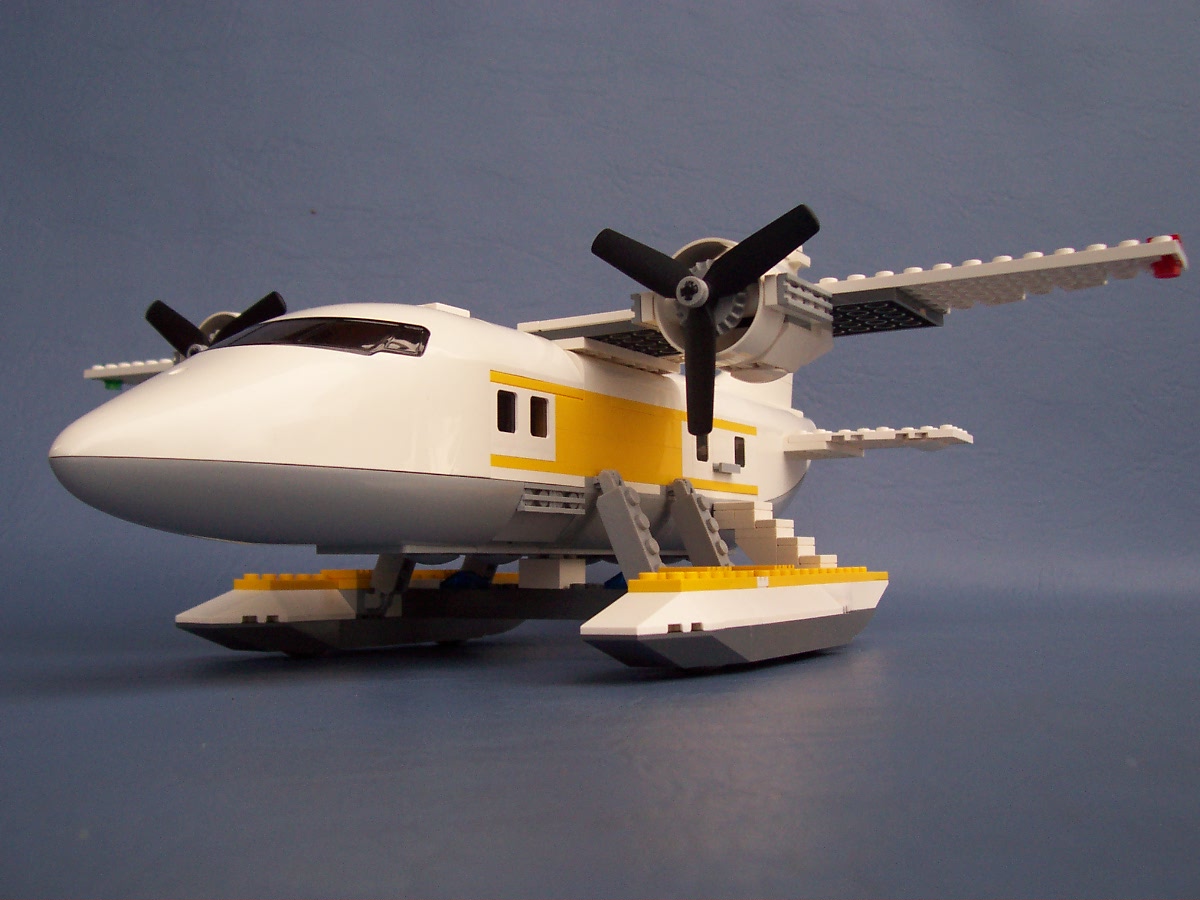cargo-pontoon-plane_001.jpg