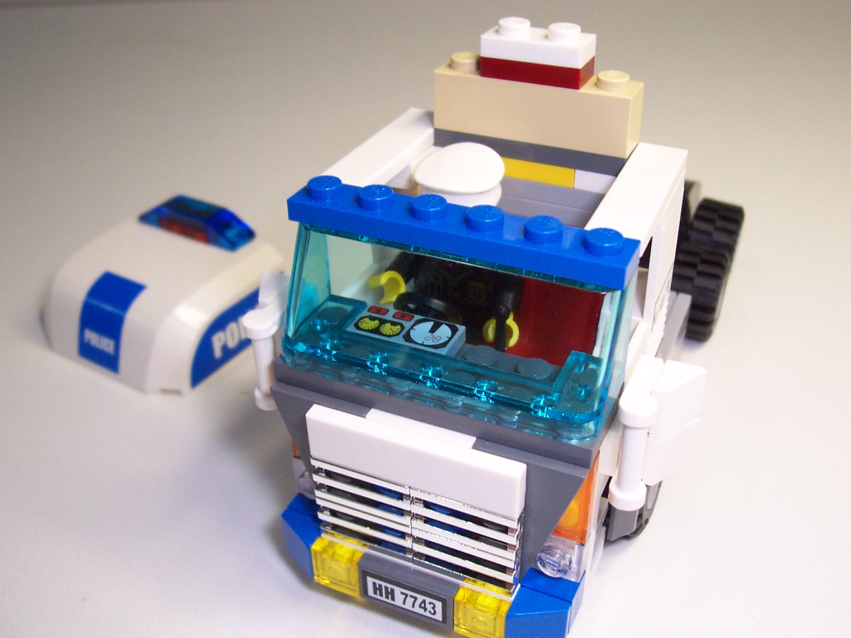cabin-changes-7743-moc_005.jpg