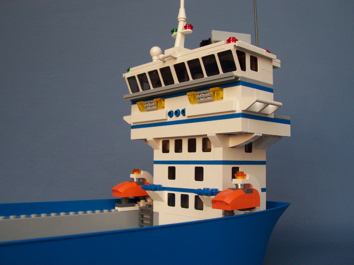 container-ship-most-parts-from-7994_038.jpg