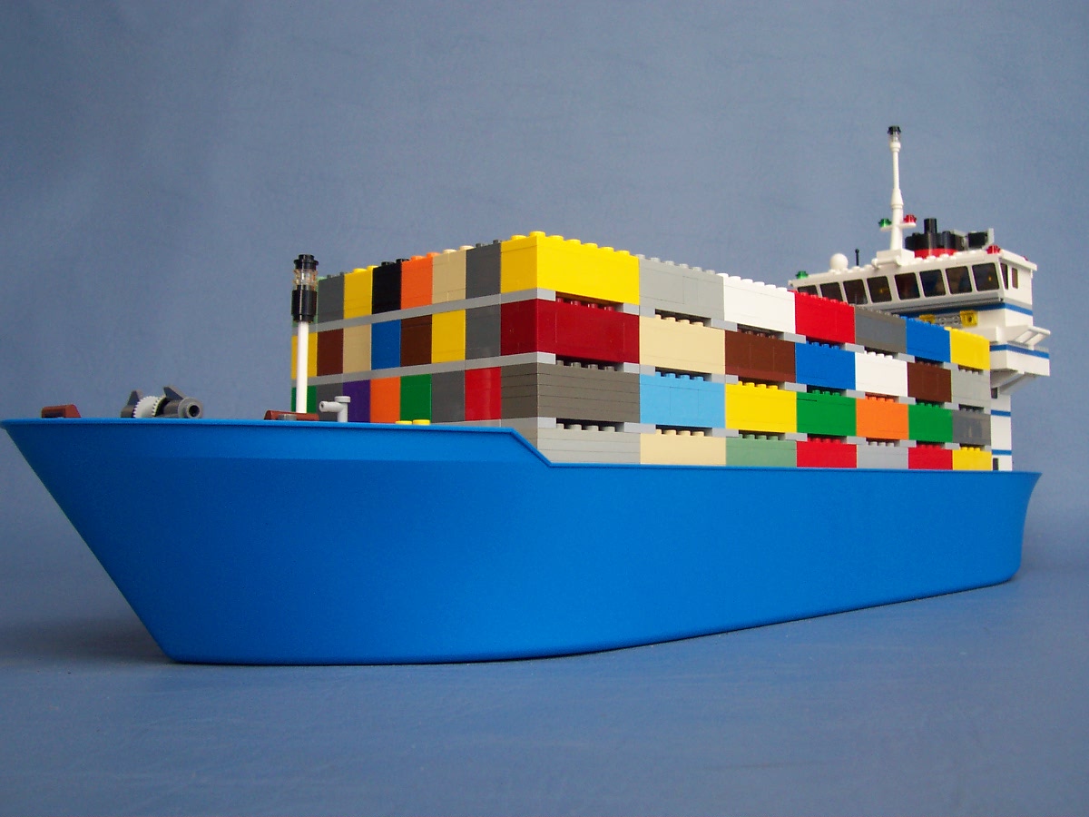 cotainer-ship-most-parts-from-7994-002.jpg