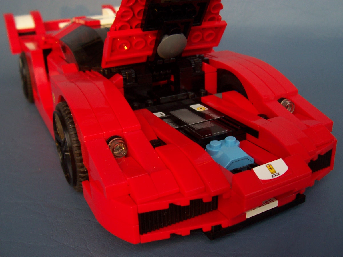 ferrari-fxx-8156_056.jpg