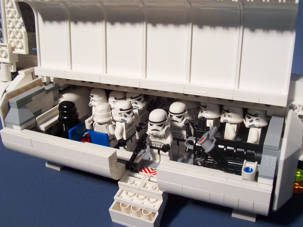 imperial-landing-craft-super-trooper-7659_014.jpg