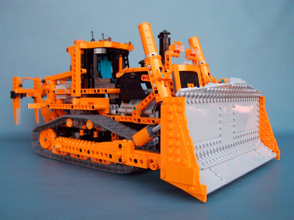 kubota-dozer.jpg