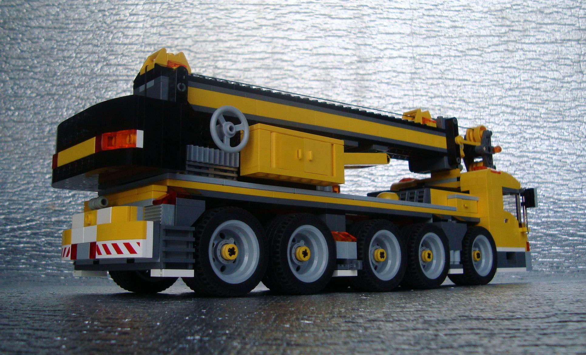 lego_crane_modded.jpg