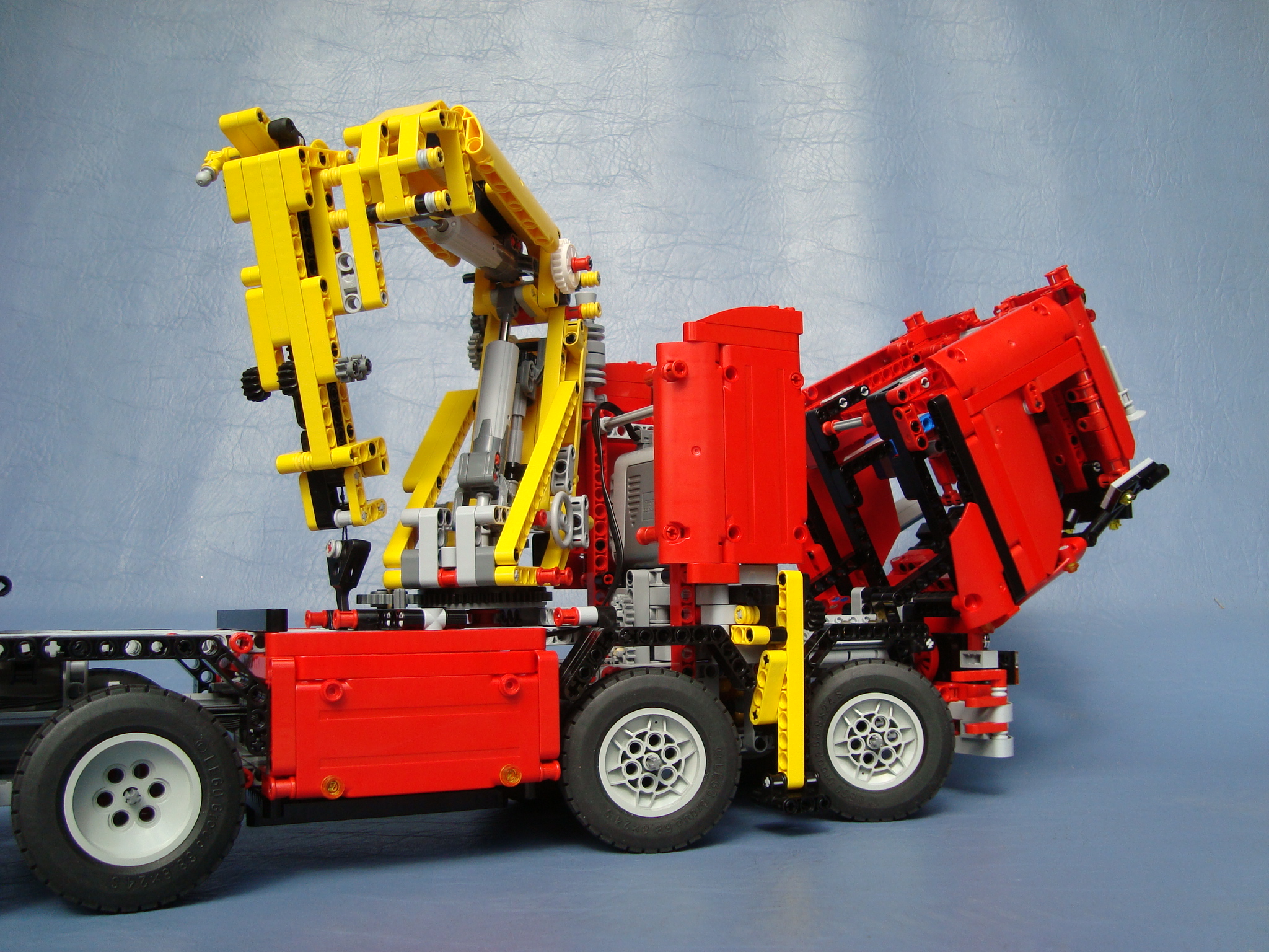 lego-technic-8258_007.jpg