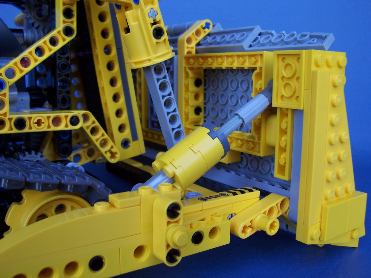 modified-stronger-8275_009.jpg