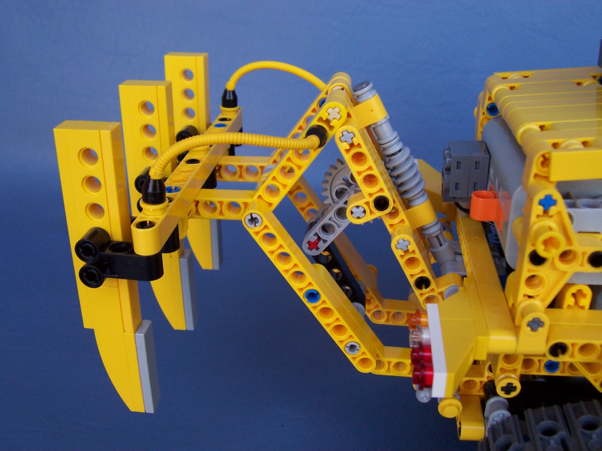modified-stronger-8275_010.jpg