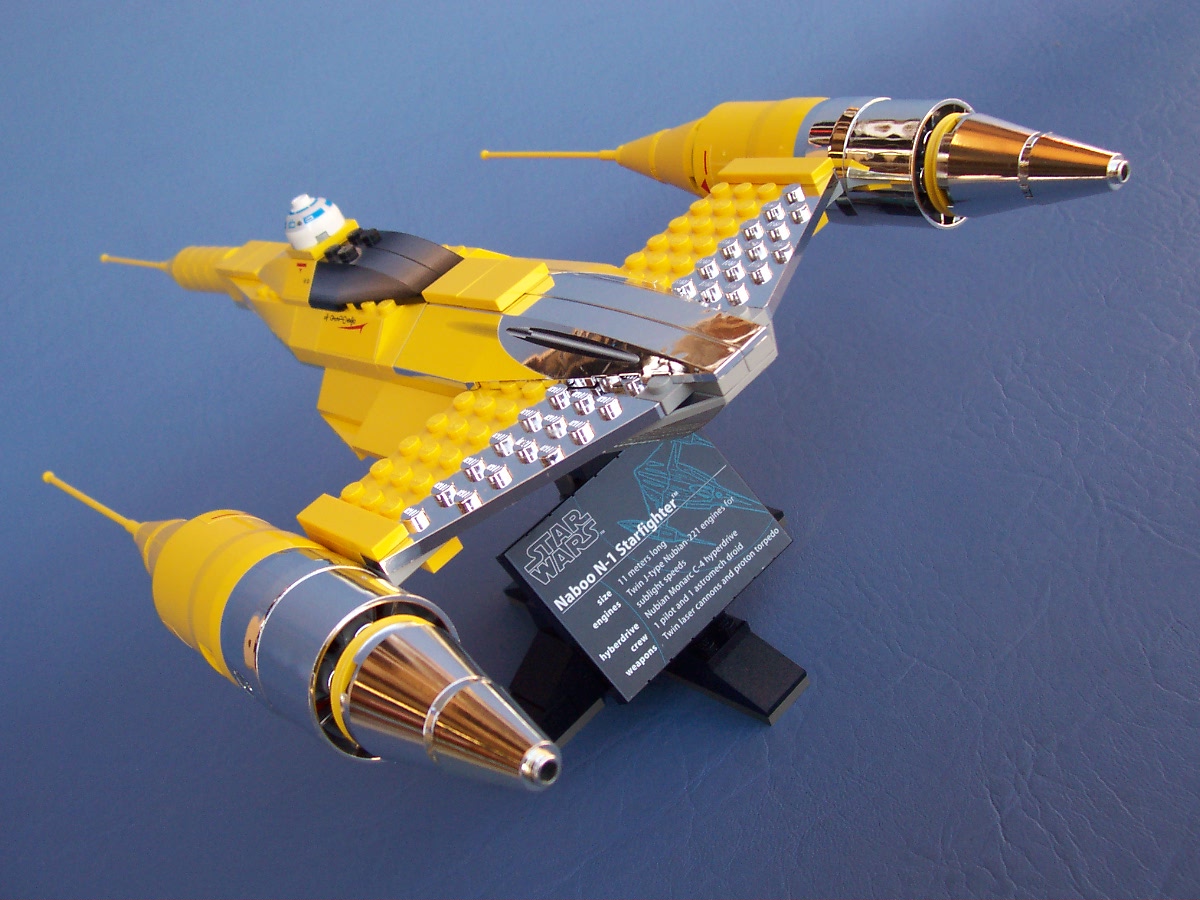 naboo-starfighter-10026_006.jpg
