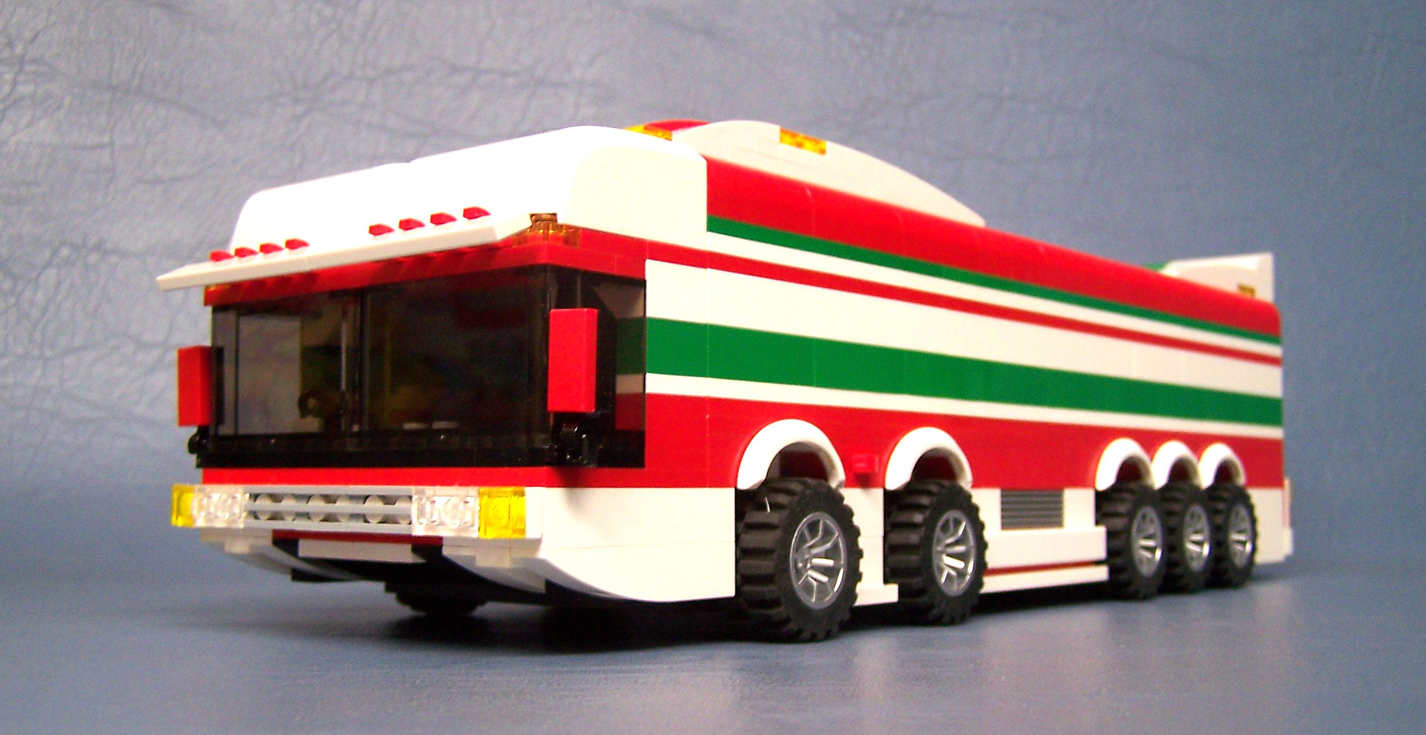 octan_transport_race_truck_001.jpg